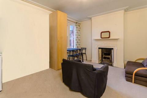 2 bedroom flat for sale, York Road, Guildford, GU1