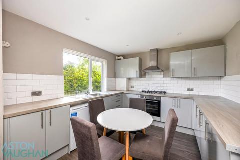 5 bedroom semi-detached house to rent, Reeves Hill, Brighton BN1