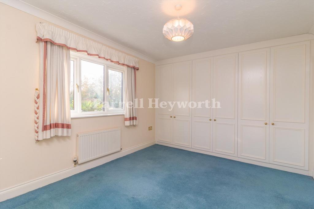 Bedroom 3 image 2