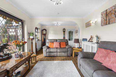 3 bedroom bungalow for sale, Wheatley Close, Hertfordshire CM21