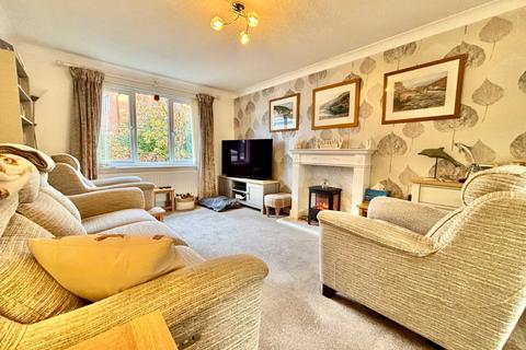 4 bedroom detached house for sale, St. James Close, Evesham WR11