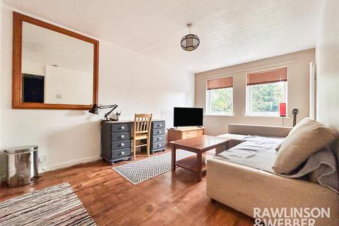 undefined, Palmers Grove, West Molesey KT8