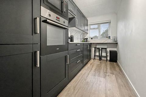 1 bedroom flat for sale, Dibden Close, Bournemouth BH8