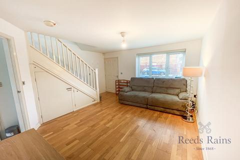 2 bedroom semi-detached house for sale, Appleford Avenue, Manchester M23