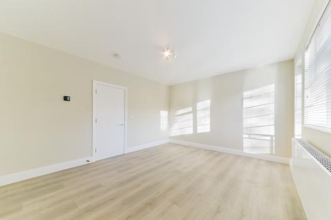 2 bedroom apartment to rent, The Vauxhall Estate, Vauxhall London SW8