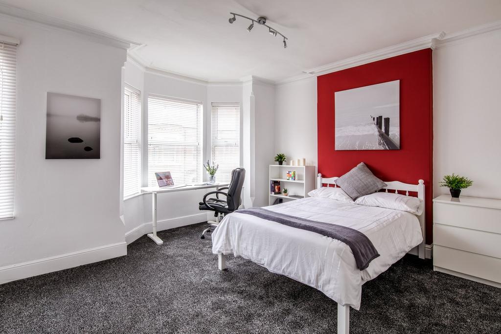 7 trinity avenue 4