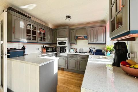 2 bedroom terraced house for sale, Eltham Hill, London SE9