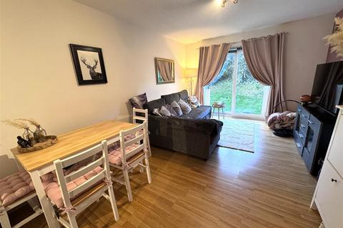 undefined, Cinque Foil, Peacehaven BN10