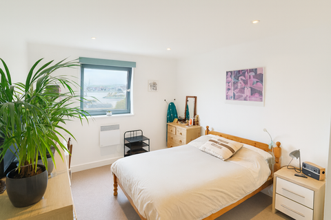 Flat 57, The Eye Barrier Road, Chatham, ME4 4SD