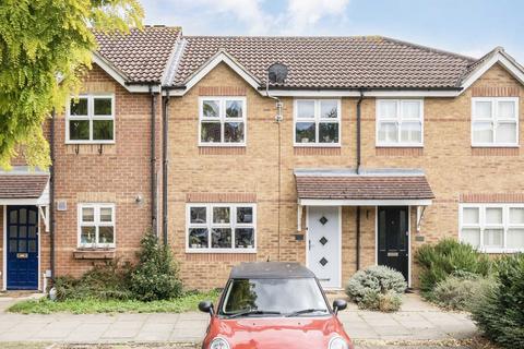 Henry Doulton Drive, London SW17