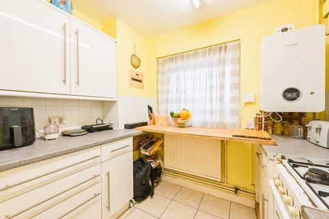 11 Stuart Crescent, London, N22 5NJ