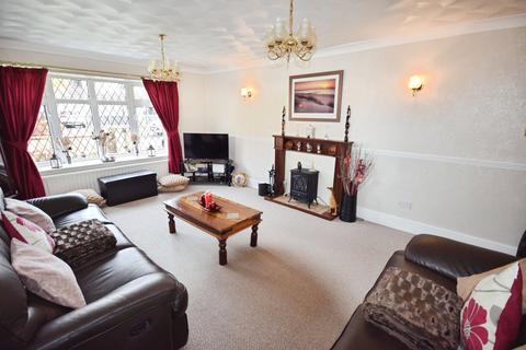 4 bedroom detached house for sale, Park Avenue, Skegness PE25
