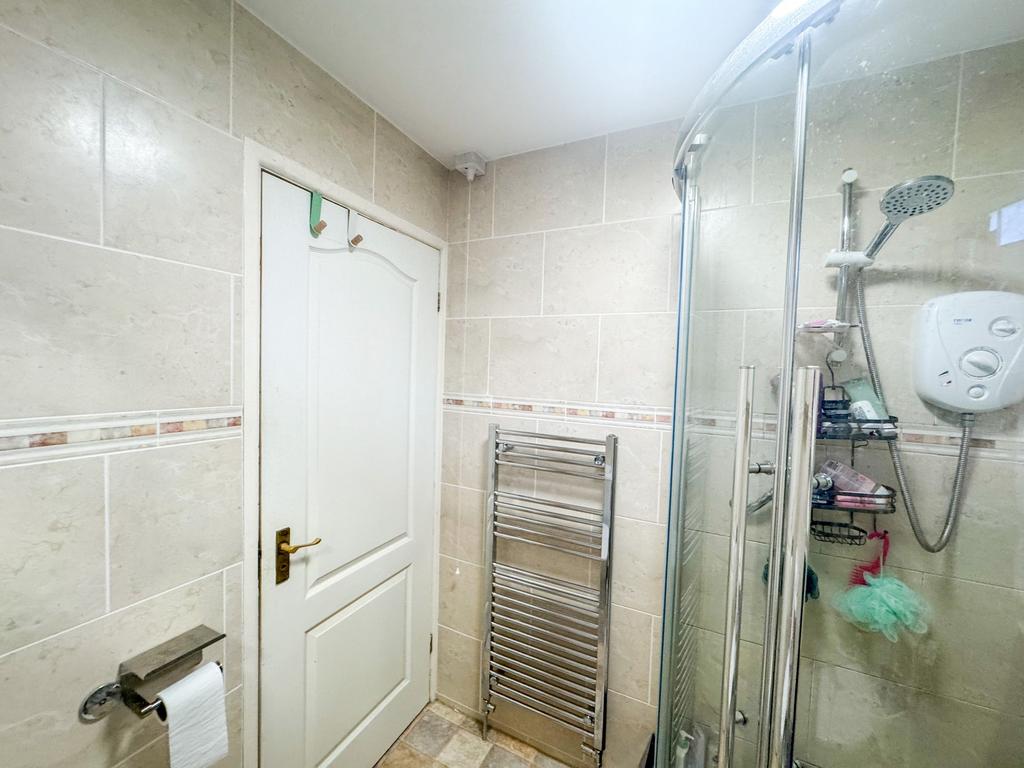 Ensuite