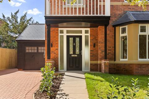 undefined, SHOW HOME, The Elms, Abbey Road, Grimsby DN32