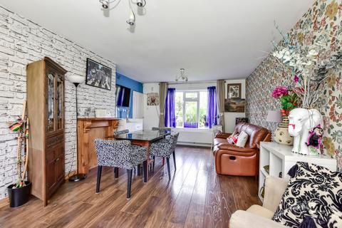 3 bedroom semi-detached house for sale, Tibbs Hill Road, Abbots Langley, WD5