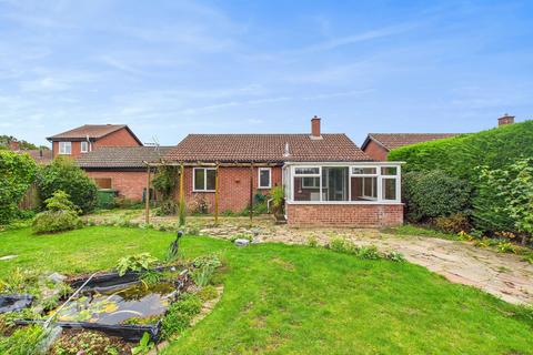 2 bedroom detached bungalow for sale, Egremont Road, Diss
