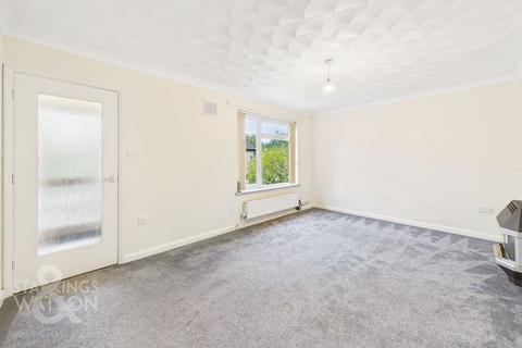 2 bedroom detached bungalow for sale, Egremont Road, Diss