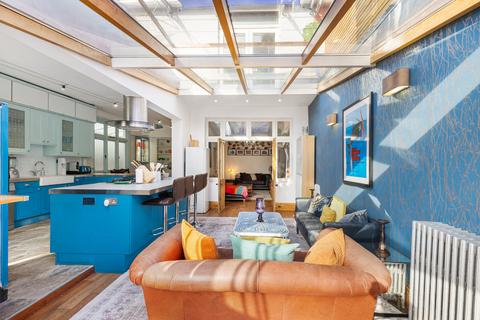 5 bedroom semi-detached house for sale, Isleworth TW7