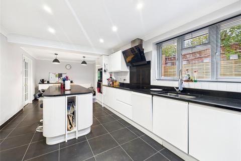4 bedroom detached house for sale, Goldcrest Close, Colchester, Essex, CO4