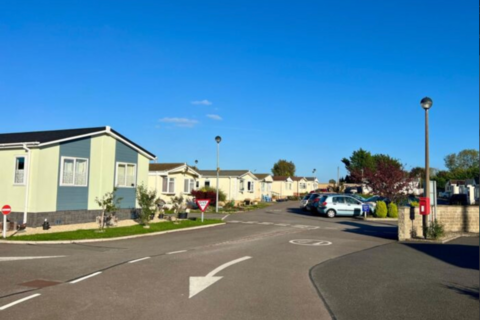 undefined, Meysey Hampton Cirencester
