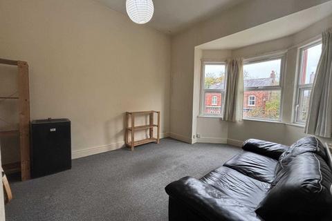 2 bedroom flat to rent, Flat 2 Victoria Road, Fallowfield