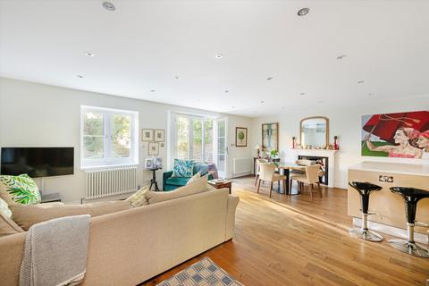 3 bedroom flat for sale, Buckland Crescent, Belsize Park, London, NW3