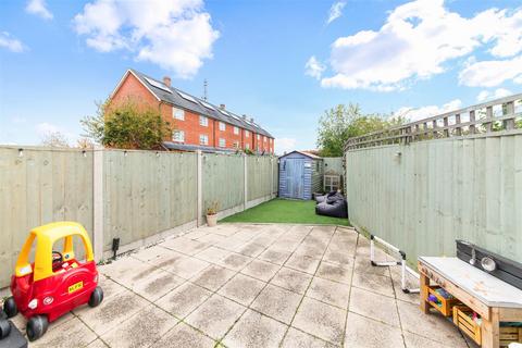 3 bedroom end of terrace house for sale, Cotton Close, Mitcham CR4