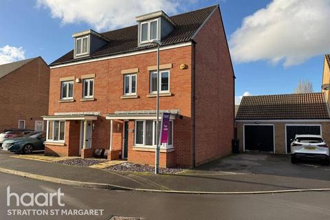 Sanders Close, Stratton St Margaret