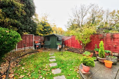 undefined, The Dashes, Harlow