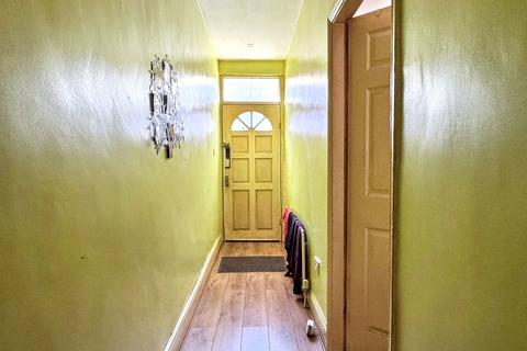 undefined, Park Terrace, Swalwell, Newcastle upon Tyne, Tyne and Wear, NE16 3BU