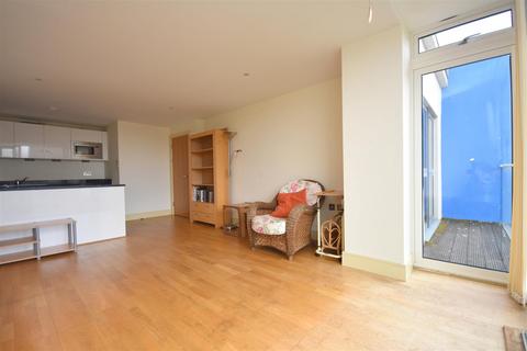 undefined, 322 Woodlands, Sully, Vale of Glamorgan, CF64 5QF