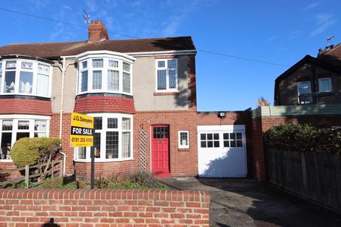 3 bedroom semi-detached house for sale, Westfield Avenue, Monkseaton, Tyne & Wear, NE25 8NW