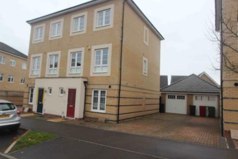 SLOUGH, KINGS REACH - UNFURNISHED