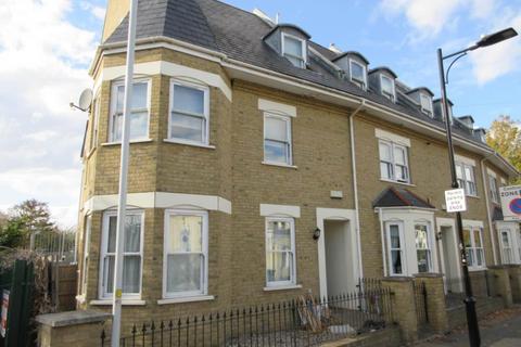 Park Avenue, Park Road, Westcliff On Sea