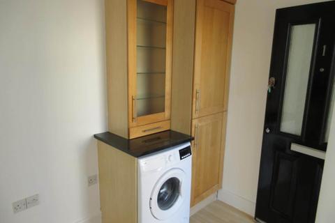 1 bedroom flat for sale, Park Avenue, Park Road, Westcliff On Sea