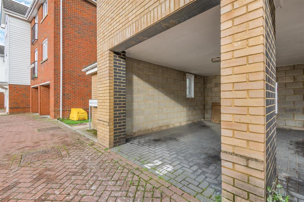 8668615-exterior01.jpg