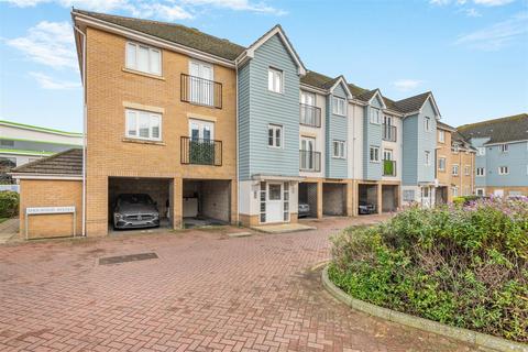 2 bedroom apartment for sale, Sherwood Avenue, Larkfield, Aylesford