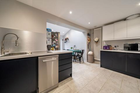 3 bedroom terraced house for sale, Howard View, Basingstoke RG22 6LF