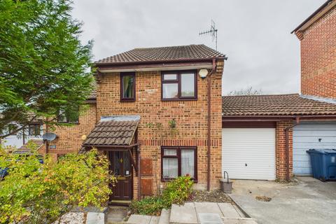 Durley Hollow, High Wycombe, Buckinghamshire, HP13 5BY