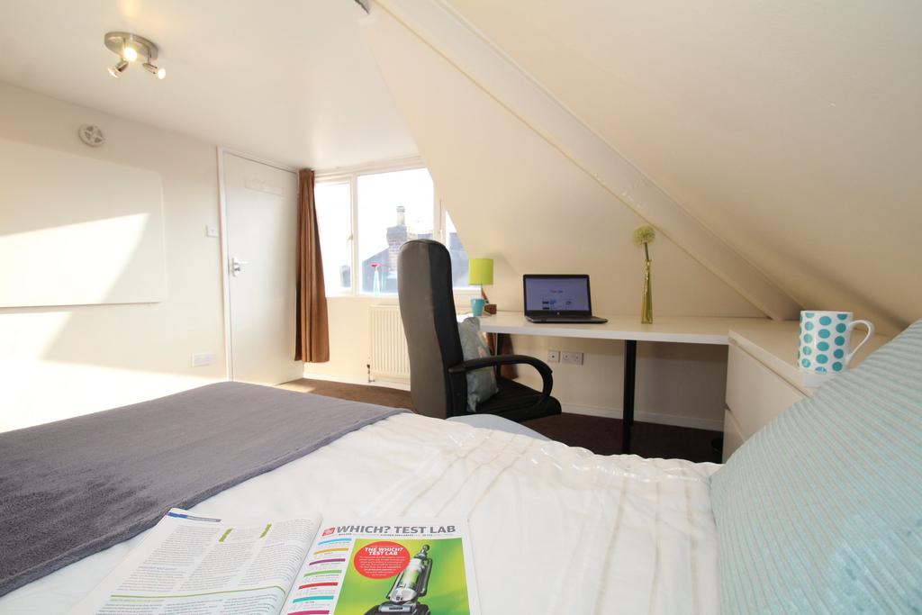 Bed 1