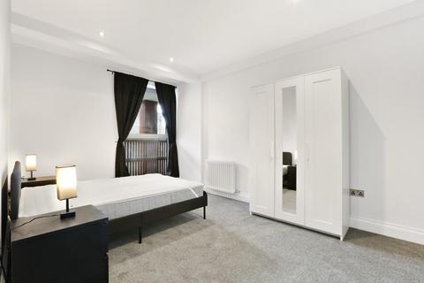 3 bedroom flat for sale, Grosvenor Terrace, London