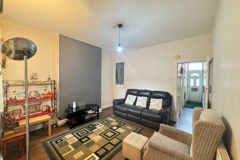3 bedroom terraced house for sale, Chepstow Road, Leicester LE2