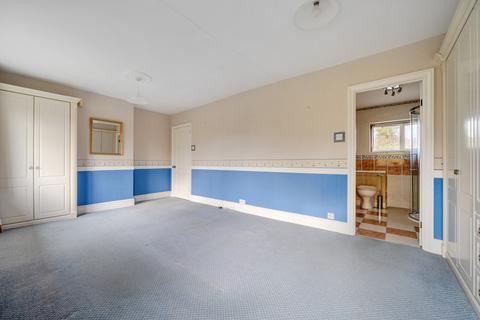 4 bedroom detached house for sale, Crondall Lane, Farnham, GU9