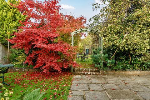 undefined, Crondall Lane, Farnham, GU9