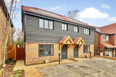 Coningsby Road, Folkestone CT18