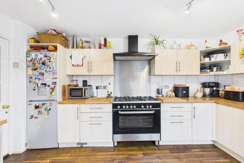 4 bedroom terraced house for sale, Warbro Road, Torquay, TQ1 3QZ