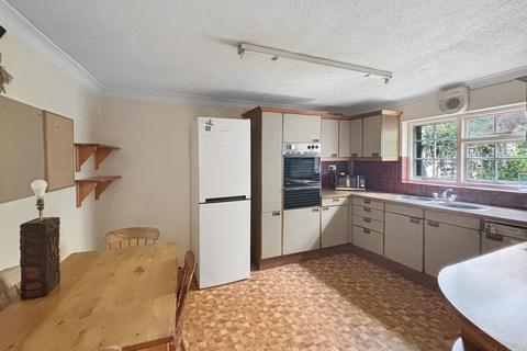 3 bedroom end of terrace house for sale, West Street, Wivenhoe, Colchester, CO7