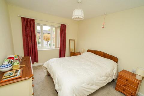 undefined, Laburnnum Court, Millstream Way, Leighton Buzzard