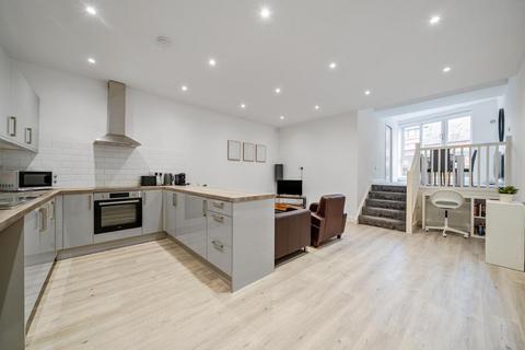 undefined, Broadway,  Didcot,  OX11,  OX11