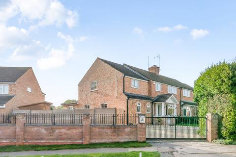 undefined, Geoffreyson Road, Caversham Heights, Reading